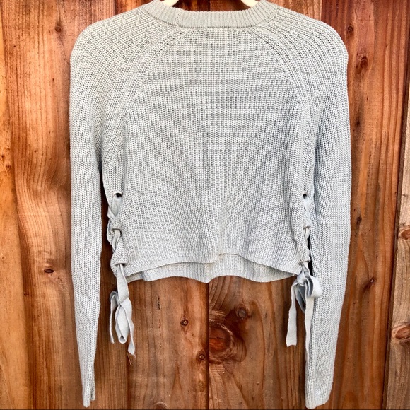 Forever21 sage green cropped sweater lace up crop - Picture 10 of 12